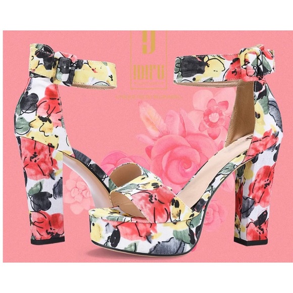 🌼Floral Yellow Platform Chunky Heels🌼 - Picture 3 of 3